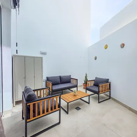Alisios - Near & Private Patio Appartement Puerto del Carmen (Lanzarote)